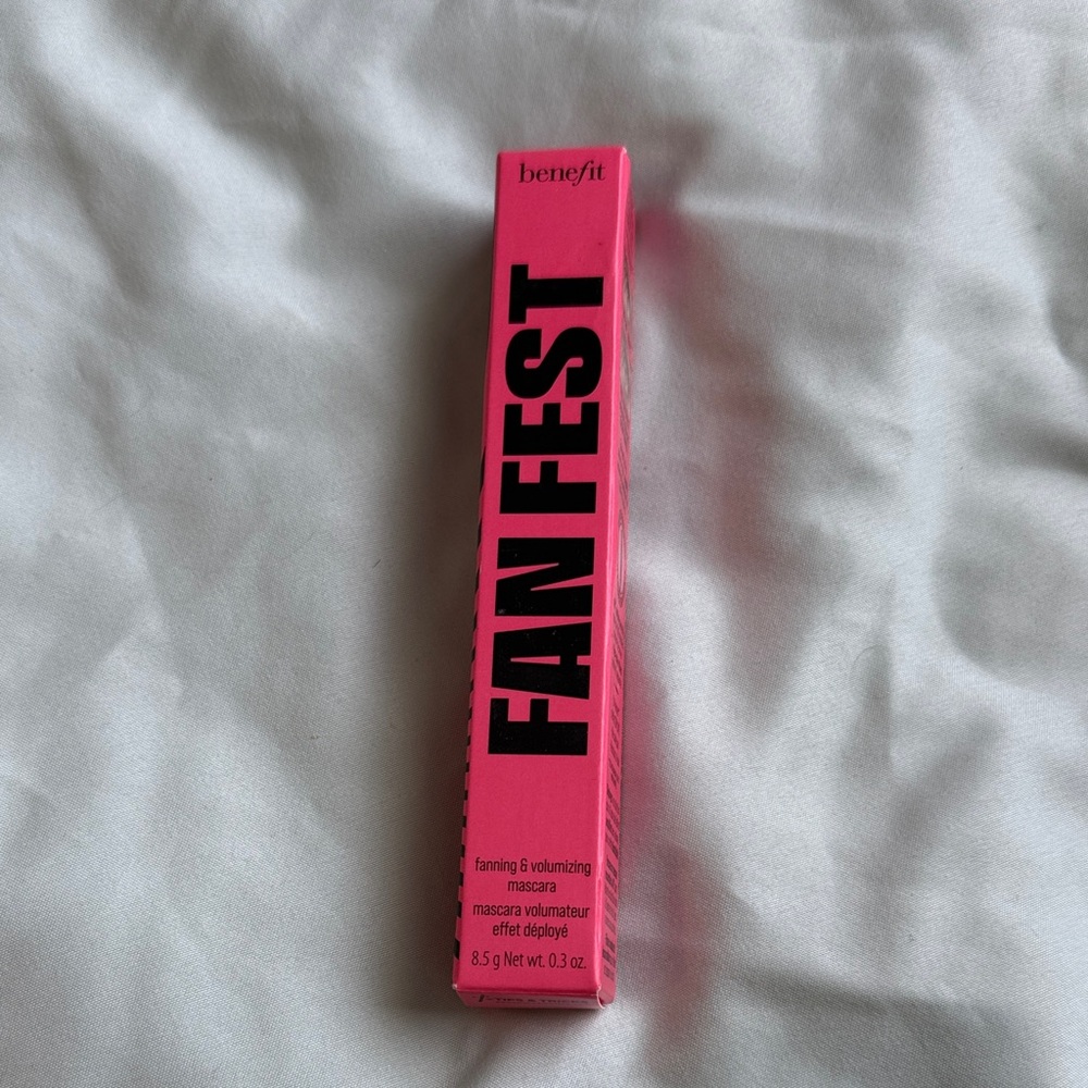 BNIB Benefit Fan Fest Mascara in Hyper Black